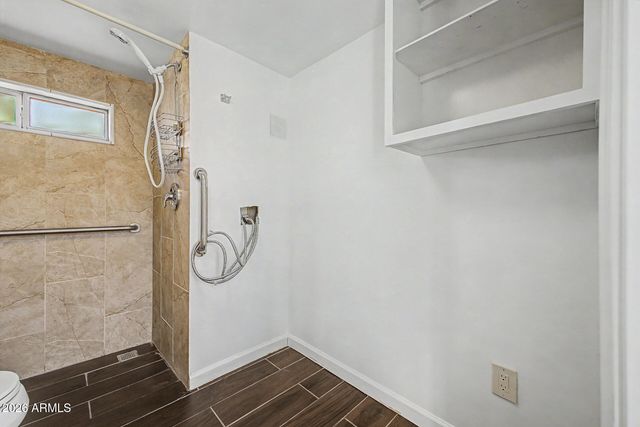 535 S ALMA SCHOOL Road 124, Mesa, AZ 85210