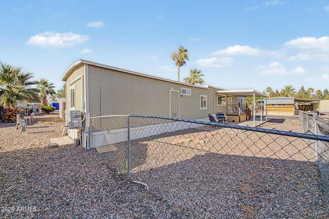 535 S ALMA SCHOOL Road 124, Mesa, AZ 85210