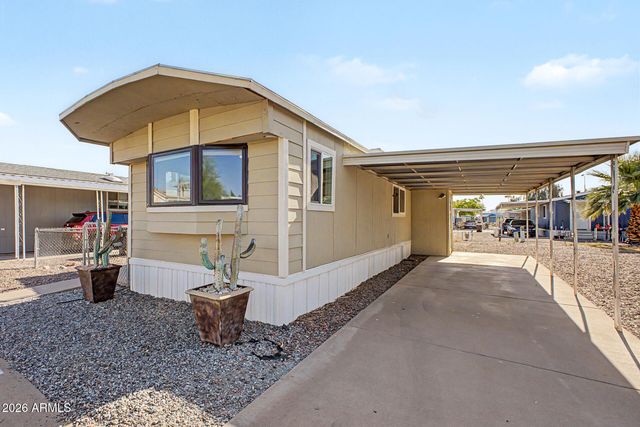 535 S ALMA SCHOOL Road 124, Mesa, AZ 85210