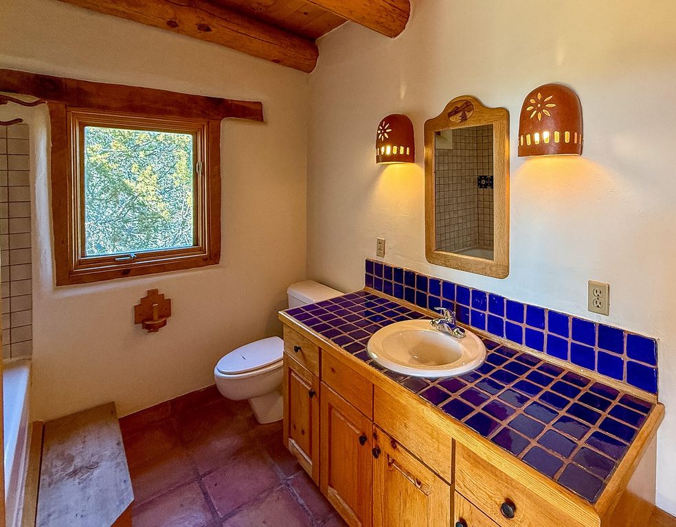 Image 17 of property listing at 33 KESTREL Road, Ramah, NM 87321