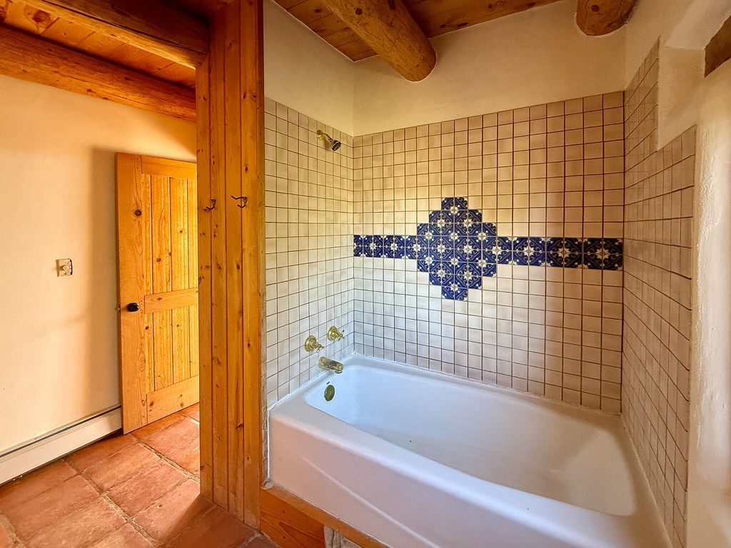 Image 18 of property listing at 33 KESTREL Road, Ramah, NM 87321