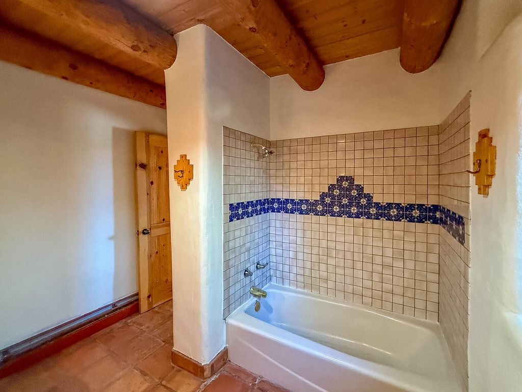 Image 21 of property listing at 33 KESTREL Road, Ramah, NM 87321