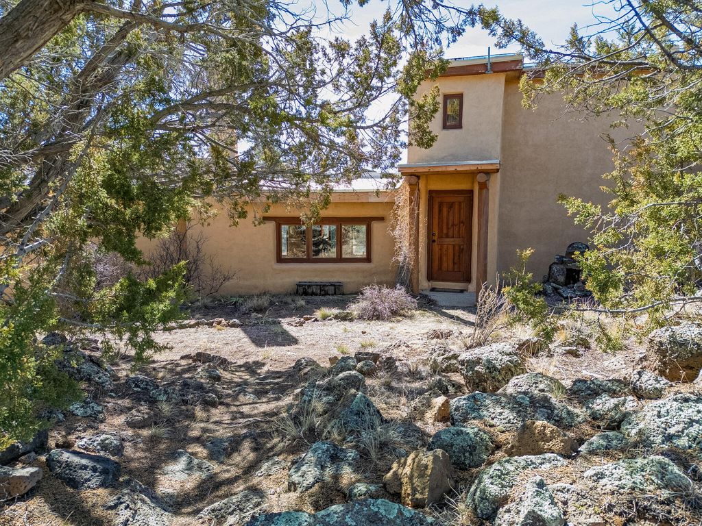 Image 23 of property listing at 33 KESTREL Road, Ramah, NM 87321