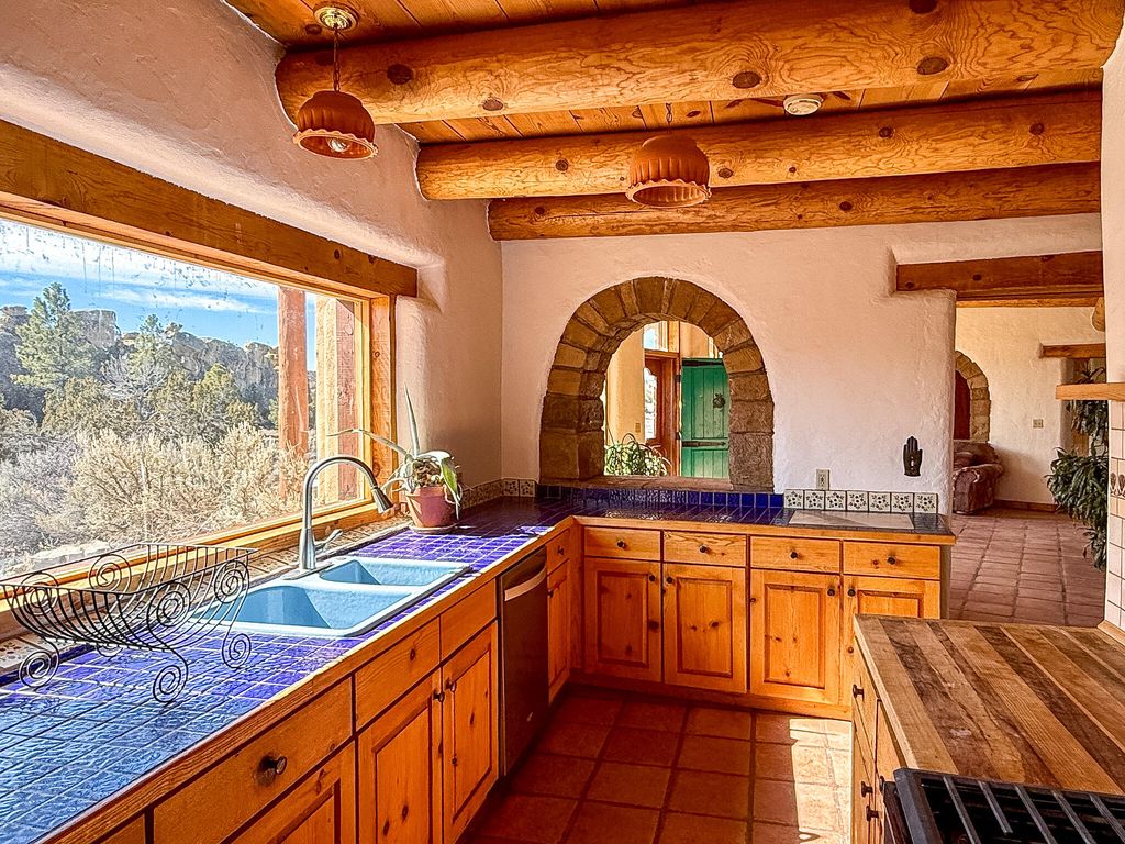 Image 9 of property listing at 33 KESTREL Road, Ramah, NM 87321