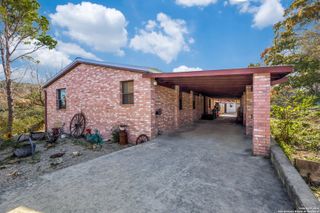 1560 Coalkiln Rd, Medina, TX 78055