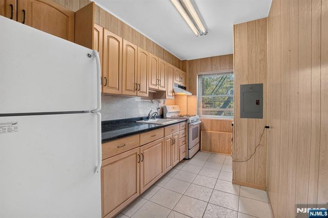 3081 Edwin Avenue 3G, Fort Lee, NJ 07024