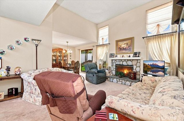 29028 Willow Creek, Highland, CA 92346