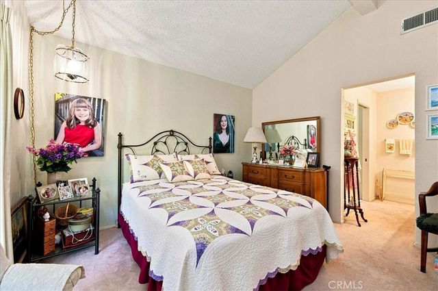 29028 Willow Creek, Highland, CA 92346