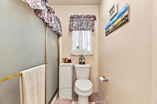 29028 Willow Creek, Highland, CA 92346