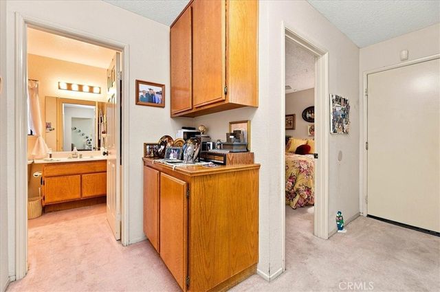 29028 Willow Creek, Highland, CA 92346