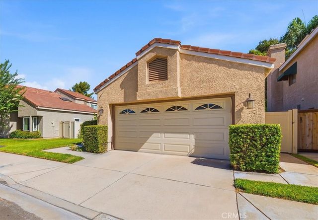 29028 Willow Creek, Highland, CA 92346