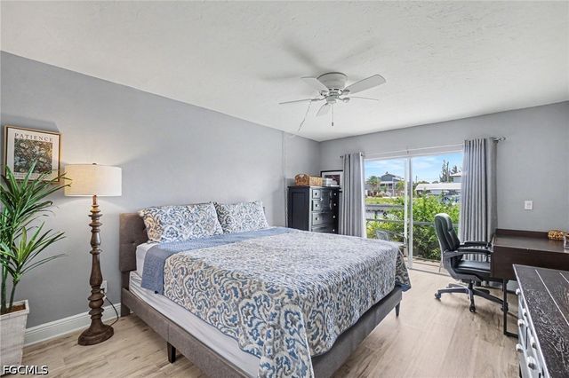 2912 Oleander ST B3, St James City, FL 33956
