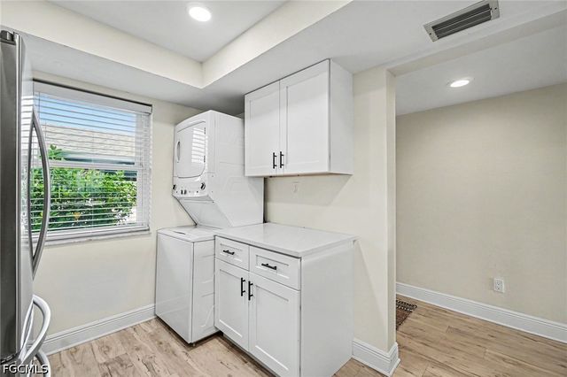 2912 Oleander ST B3, St James City, FL 33956