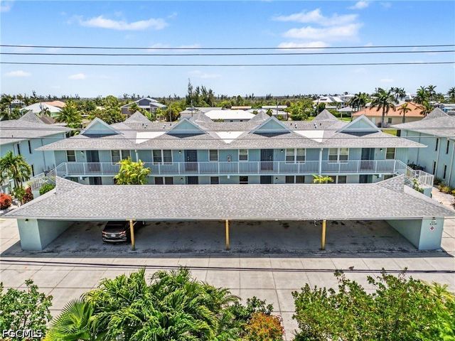2912 Oleander ST B3, St James City, FL 33956