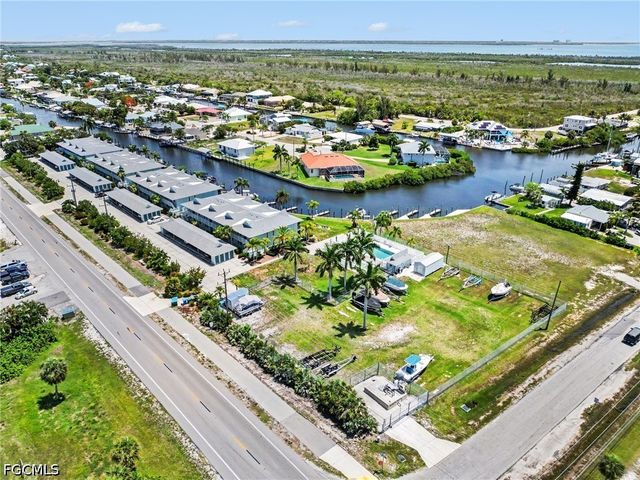 2912 Oleander ST B3, St James City, FL 33956