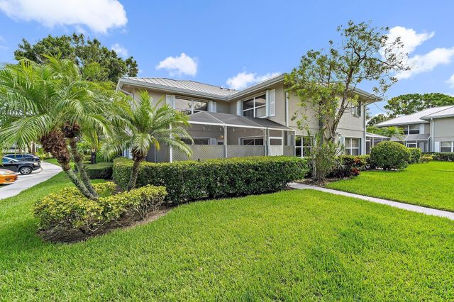 2406 SW Danbury Lane, Palm City, FL 34990