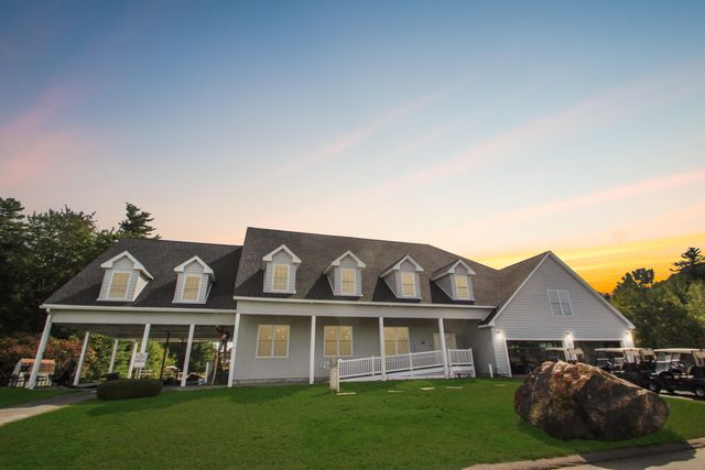 10 Diamond Oaks Blvd Apt 2, Kingston, NH 03848