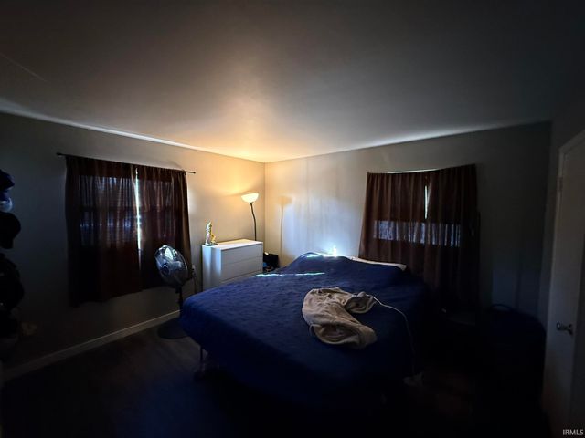 640 S Curry Pike, Bloomington, IN 47403