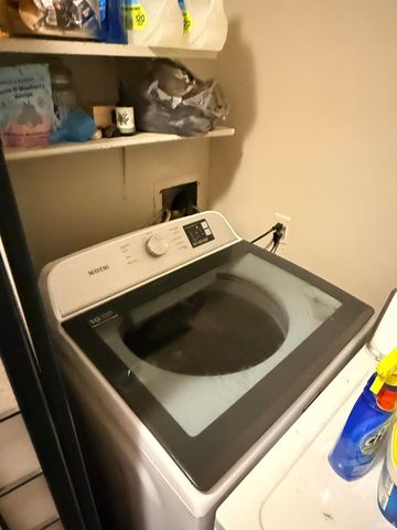 640 S Curry Pike, Bloomington, IN 47403