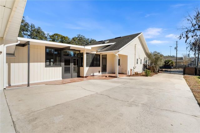 14904 NE 143 TERRACE, Waldo, FL 32694