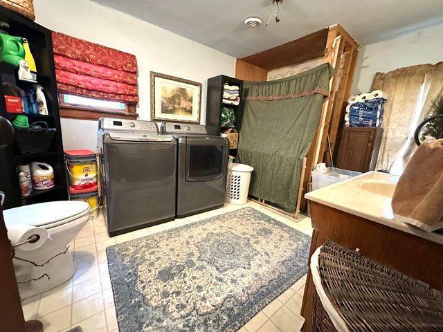 940 251st Street, Jasper, MN 56144