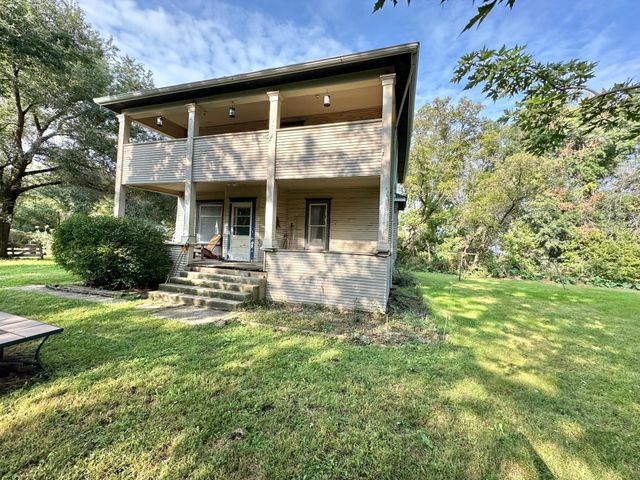 940 251st Street, Jasper, MN 56144