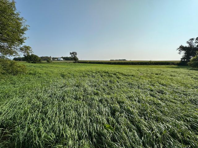 940 251st Street, Jasper, MN 56144