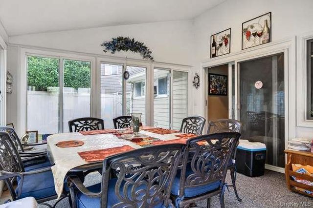 35 Hedge Lane, Westbury, NY 11590