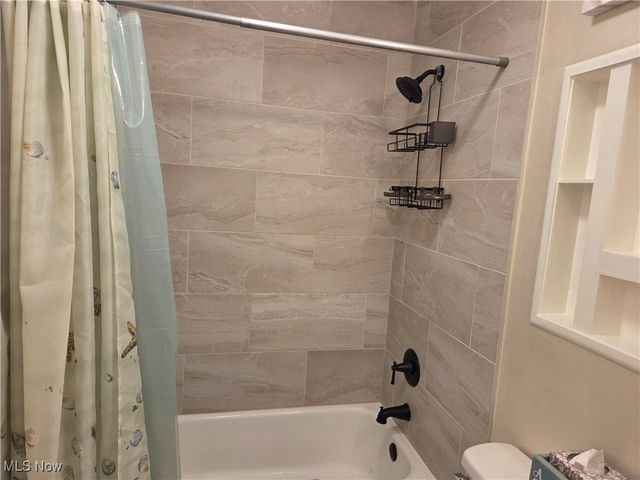 305 Summit Road, Marietta, OH 45750