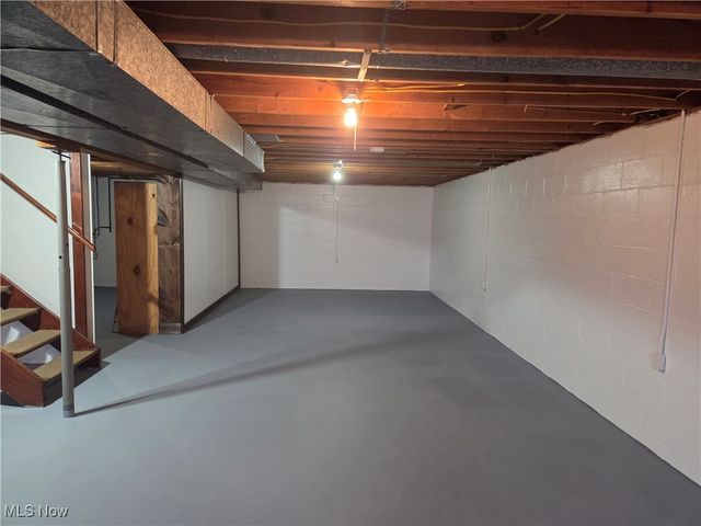 305 Summit Road, Marietta, OH 45750