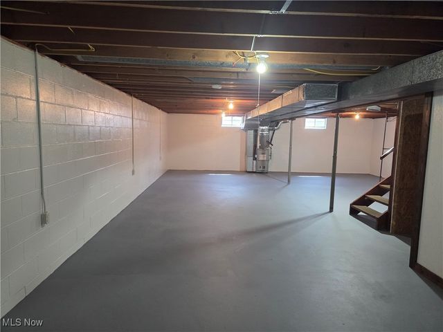 305 Summit Road, Marietta, OH 45750