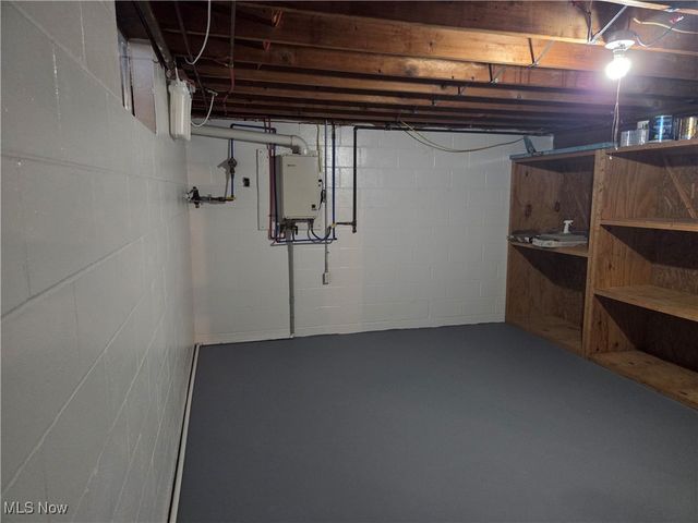 305 Summit Road, Marietta, OH 45750