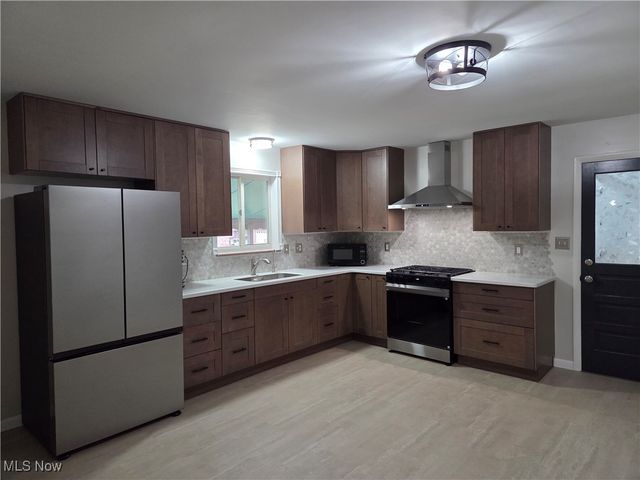 305 Summit Road, Marietta, OH 45750