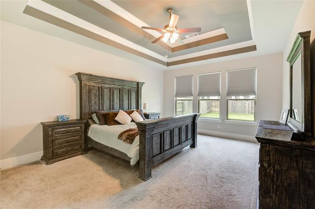 630 Cibolo Creek Drive, Conroe, TX 77304
