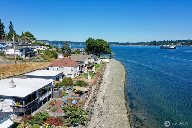711 Shore Drive, Bremerton, WA 98310