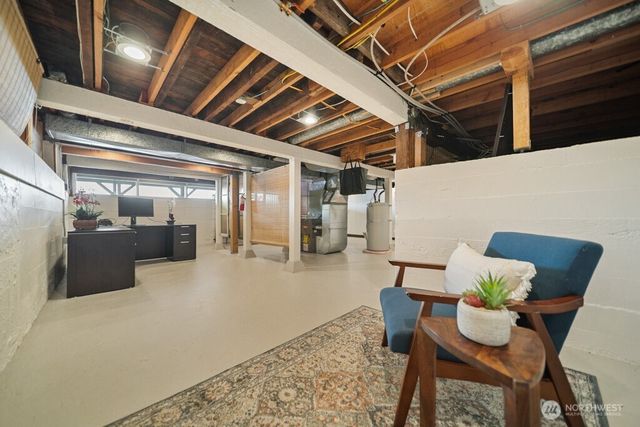 711 Shore Drive, Bremerton, WA 98310