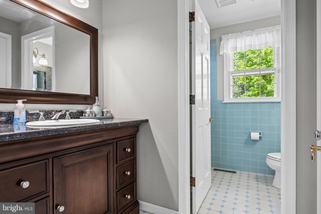 28 IMPERIAL DR, Cherry Hill, NJ 08003