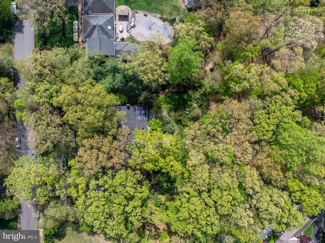28 IMPERIAL DR, Cherry Hill, NJ 08003