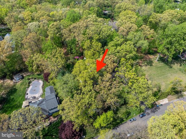 28 IMPERIAL DR, Cherry Hill, NJ 08003