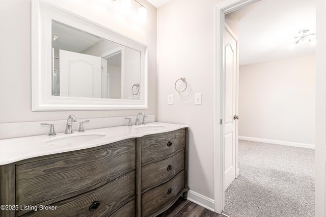 3118 Sunny Ln, Louisville, KY 40205