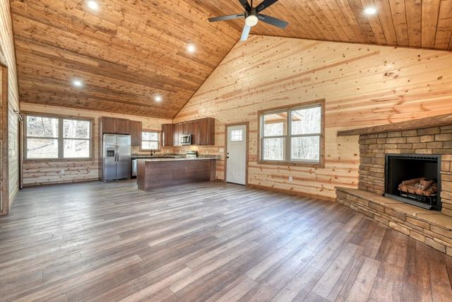 246 Brasstown Acres Drive, Brasstown, NC 28902