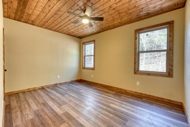 246 Brasstown Acres Drive, Brasstown, NC 28902