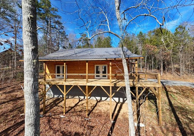 246 Brasstown Acres Drive, Brasstown, NC 28902