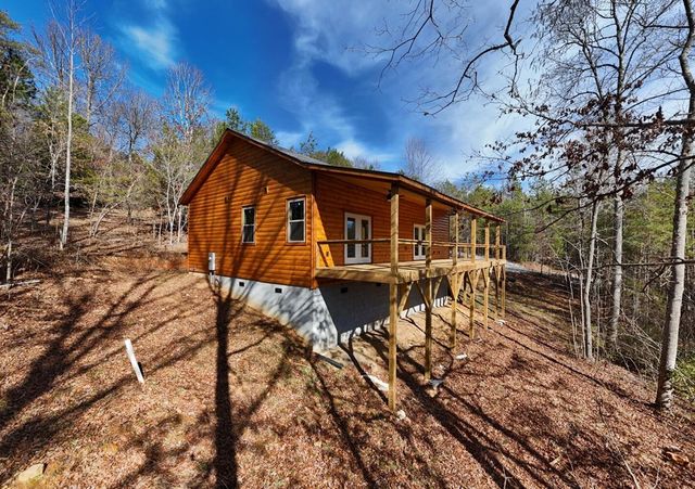 246 Brasstown Acres Drive, Brasstown, NC 28902