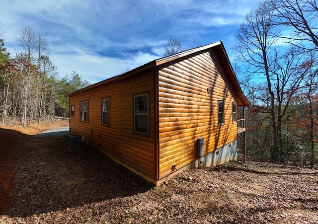 246 Brasstown Acres Drive, Brasstown, NC 28902