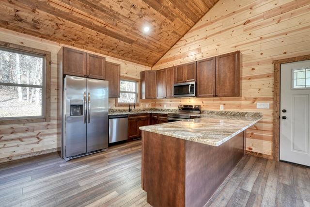 246 Brasstown Acres Drive, Brasstown, NC 28902