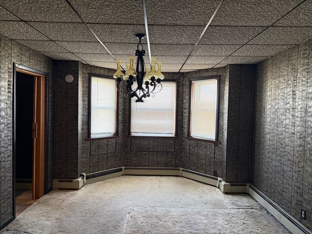 855 Saratoga St, Boston, MA 02128