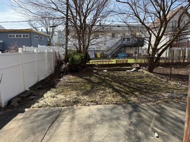 855 Saratoga St, Boston, MA 02128