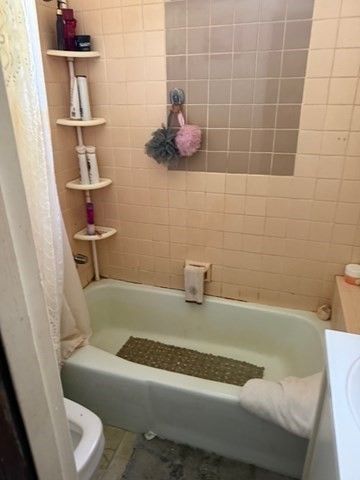 855 Saratoga St, Boston, MA 02128