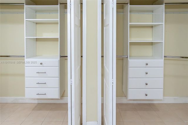 145 SE 25th Rd 1003, Miami, FL 33129